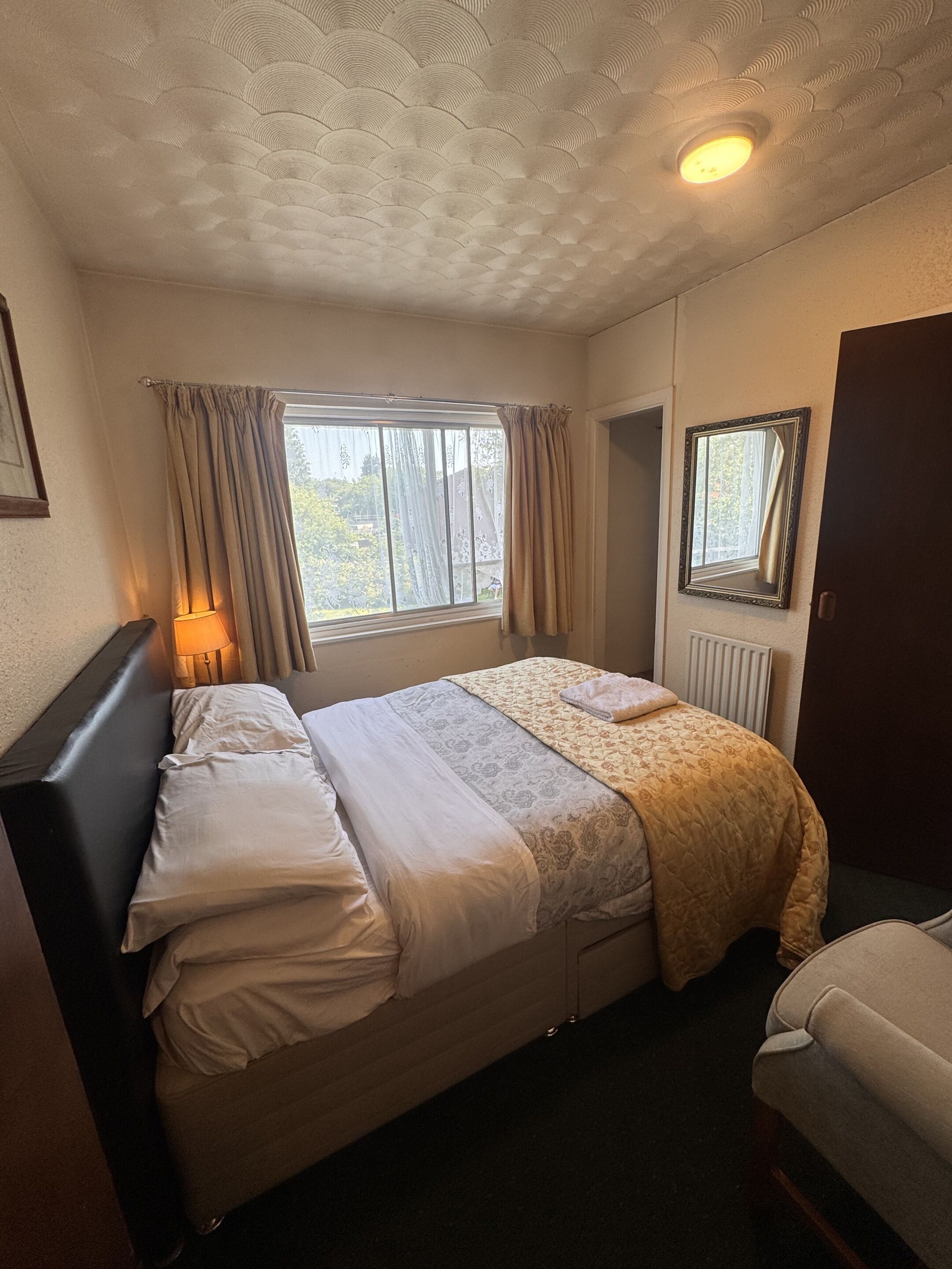 Basic-Doppelzimmer, Gartenblick