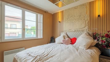 4 chambres, fer et planche à repasser, Wi-Fi, draps fournis