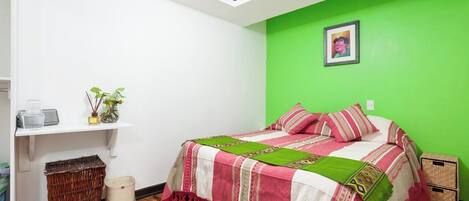 In-room safe, desk, laptop workspace, soundproofing