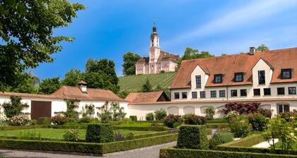 Bodensee-Schloss Maurach