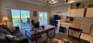 Living area - Right Direction Rentals 2 Bedroom Villa 8270 (Port St. Lucie)