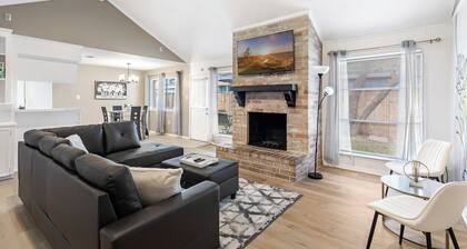 Relaxing 3 Bed/2 Bath Home in Klein, TX
