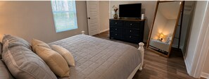 Room - Relax in Calabash – New 3BR/2BA Home Just Minutes to Beaches, Golf & Seafood (Calabash)