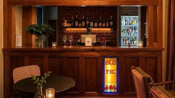 Bar (en la propiedad)