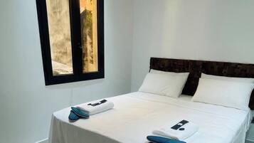 1 室のベッドルーム、アイロン / アイロン台、WiFi、ベッドシーツ