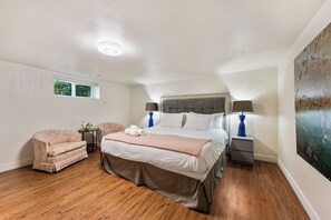 WiFi, bed sheets - Private 3BR Suite near UBC & Beaches (Vancouver)