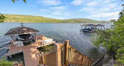 The Overlook: Unforgettable Sunsets | Hot Tub | Sweeping Lake Views