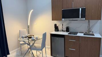 Chambre Double Deluxe | Cuisine privée