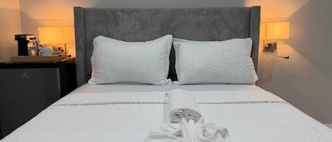 Habitación doble estándar | Cortinas blackout, tabla de planchar con plancha y wifi gratis