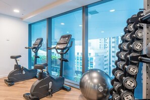 Fitness facility - Resort-Style CBD 1-BR | Walk to All + River Glance (Brisbane City)