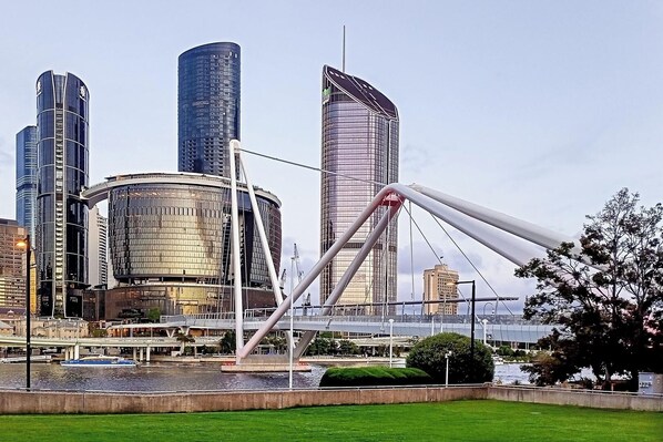 Point of interest - Resort-Style CBD 1-BR | Walk to All + River Glance (Brisbane City)