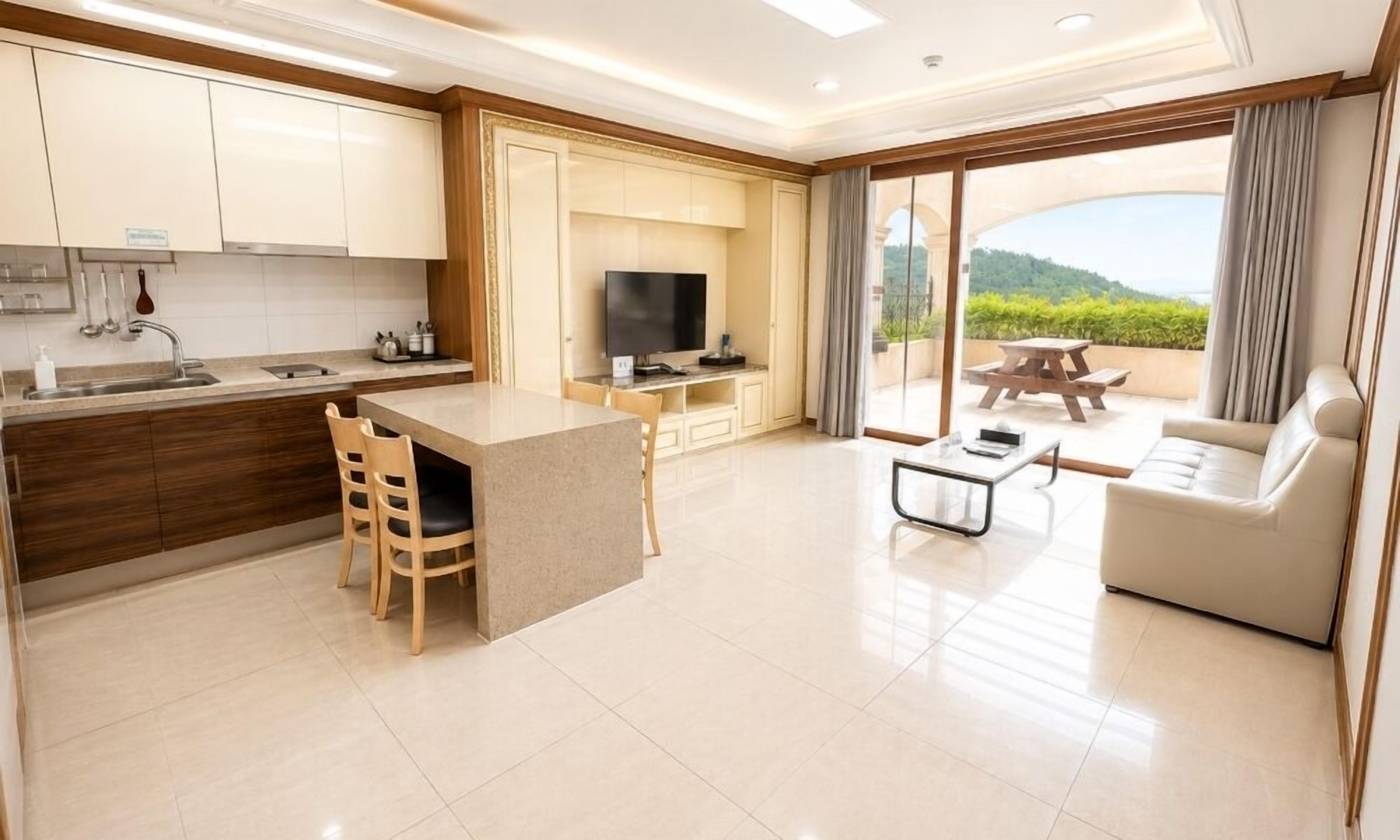 Standard Room | WiFi (free), individually decorated, individually furnished