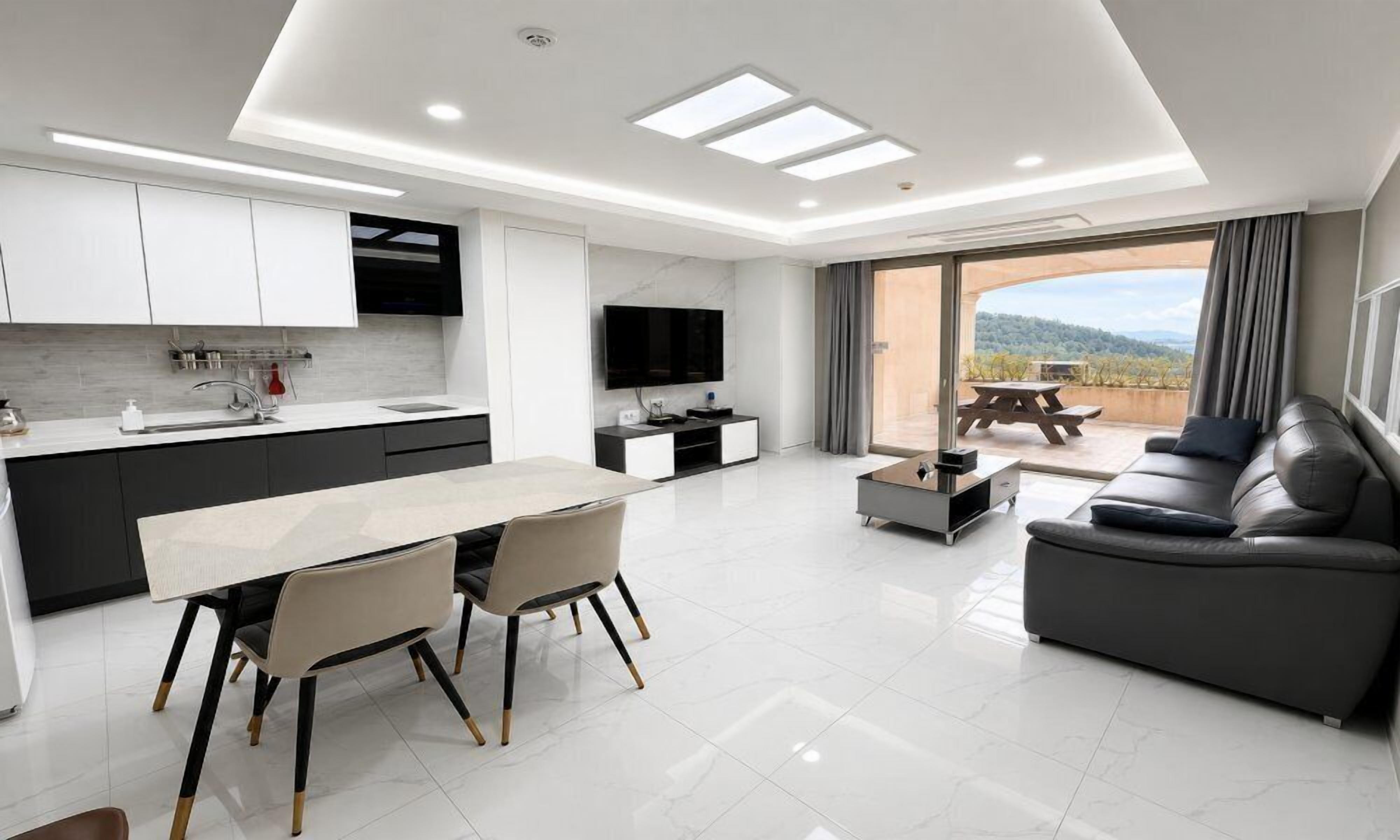 Standard Room | Individually decorated, individually furnished, free WiFi