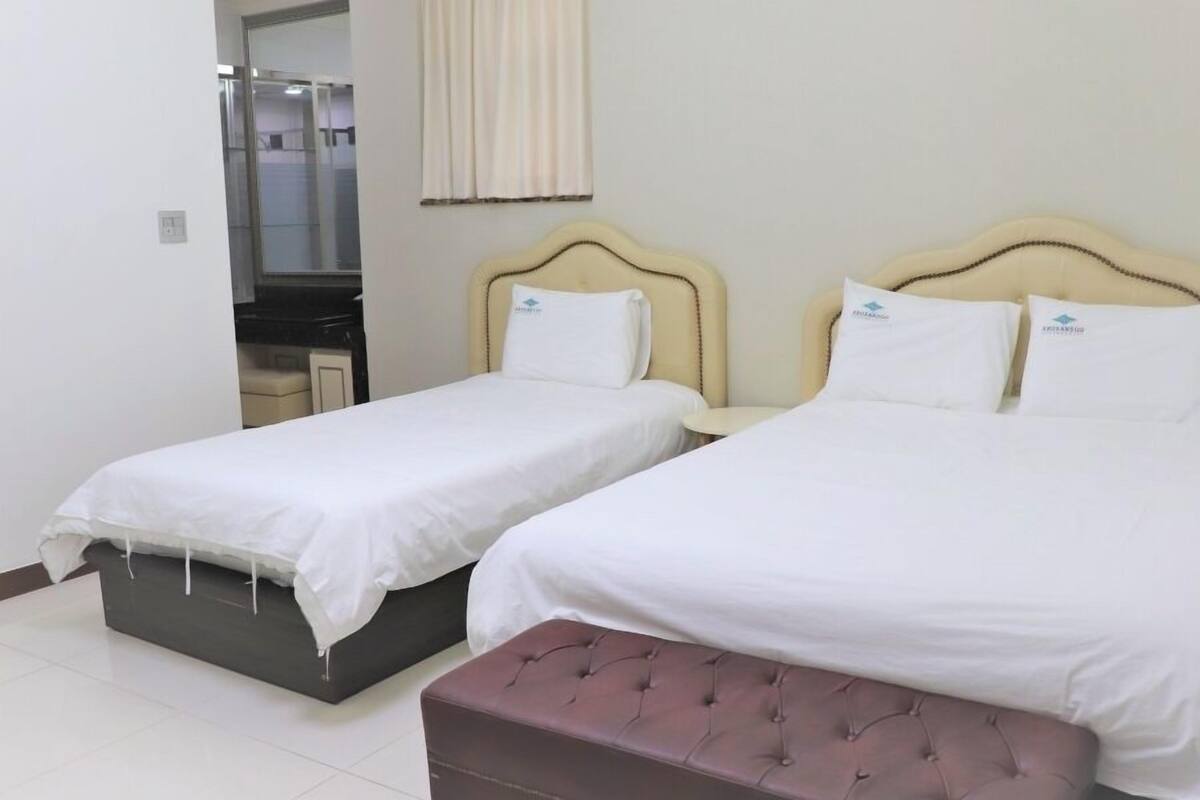 Family Suite | Individually decorated, individually furnished, free WiFi
