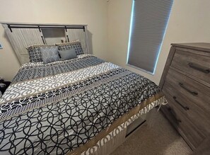 Room - Beach getaway hidden gem (Clearwater)