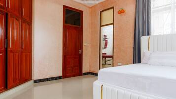 Superior Single Room, Courtyard View | Free WiFi