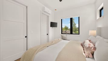 WiFi, bed sheets
