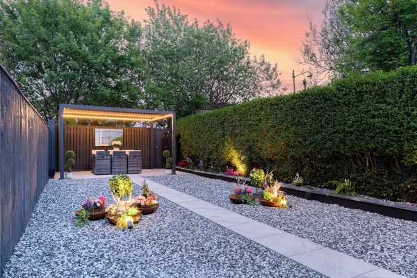 House, Patio, Garden View | Property grounds