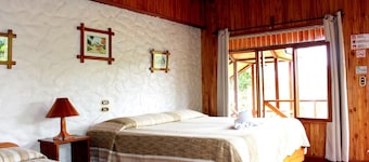 Hotel Miramontes