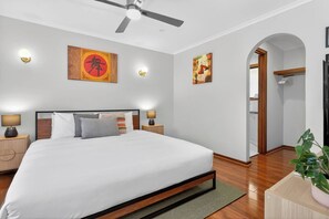 Room - Hallett Horizon Explore Clifftops Coast and Trails (Hallett Cove)