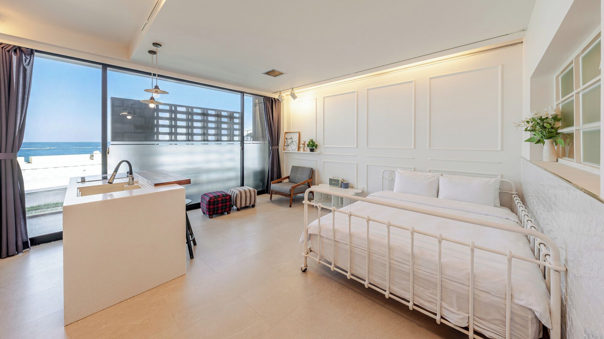 Basic Room, 1 Bedroom (A-102 (Studio Couple Room))