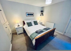 House | 2 bedrooms - 2-bedroom Apartment Ryde Isle of Wight St9a (Ryde)