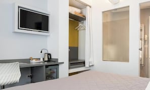 Room - Hotiday Brindisi Vittoria (Brindisi)