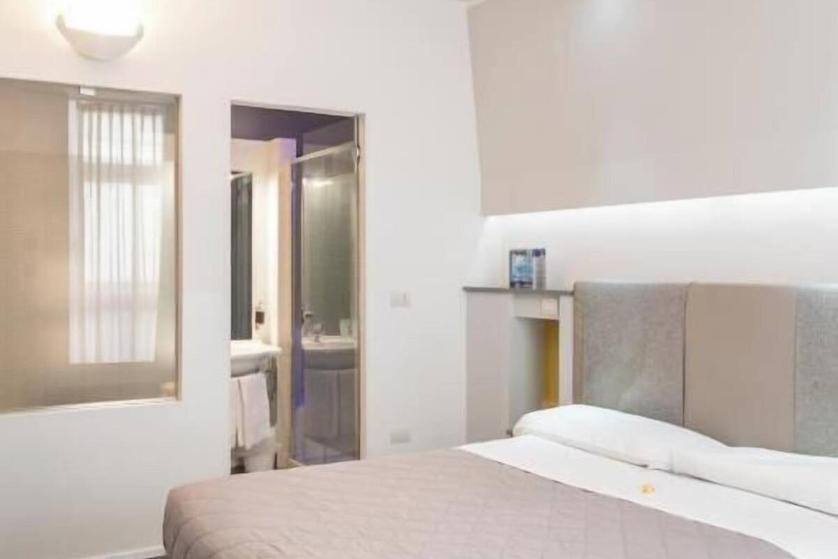 Wifi gratis y ropa de cama