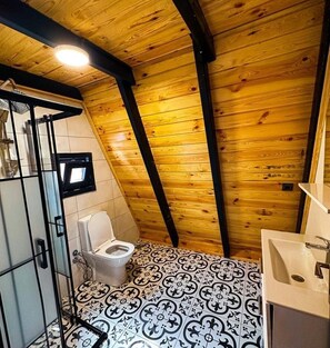 Bathroom - Özel Havuz & Jakuzili Bungalov (Uzunkum)