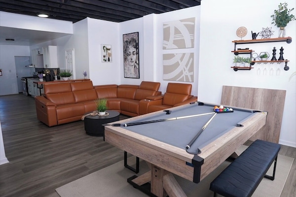 Spielezimmer