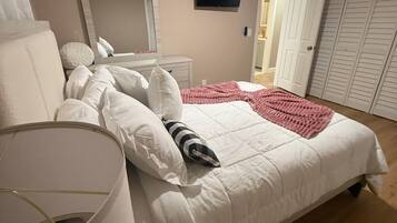 3 Schlafzimmer, Bügeleisen/Bügelbrett, WLAN, Bettwäsche
