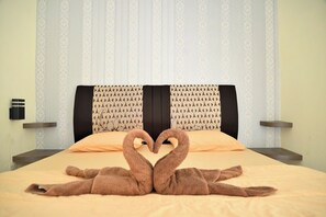 Superior Double Room, Courtyard View - Haura syariah (Kota Bandar Lampung)