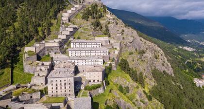 Francis Home, Villaretto, Italy