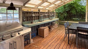 Outdoor dining - 3 bedroom beautiful home in Faxe Ladeplads (Faxe Ladeplads)
