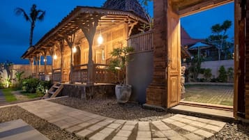 家庭單棟小屋, 露台, 花園景 | 外觀