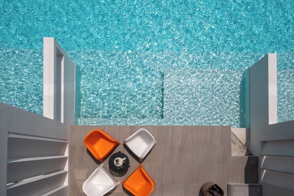 House, Balcony | BBQ/picnic Area