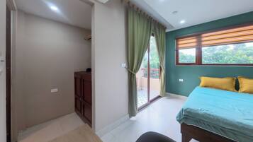 Deluxe Double Room, Garden View | Premium bedding, down comforters, Select Comfort beds, desk