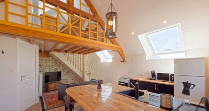 Balcony Cottage