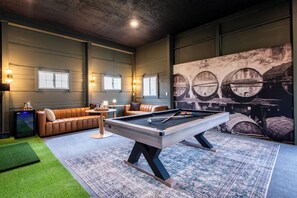 Spielezimmer