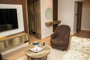 Phòng Suite Executive, quang c  ảnh thành phố | Khu phòng khách