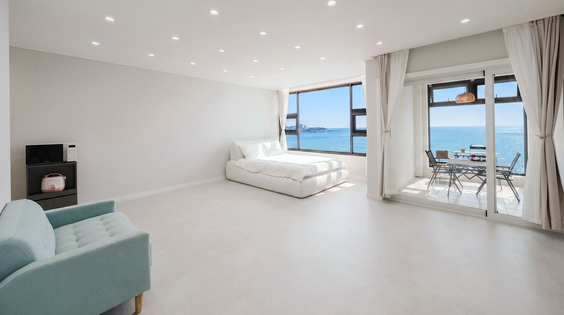 Basic Room, 1 Bedroom (Ocean View Couple Room B1) | 1 bedroom, free WiFi