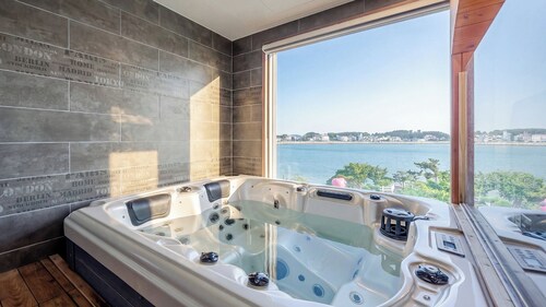 Daebudo Dunia Spa Pension