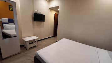 Standard Double Room | Free WiFi