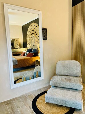 Interior - Casa Alma, Cité view, private 2-seater spa, terrace and garden (Carcassonne)