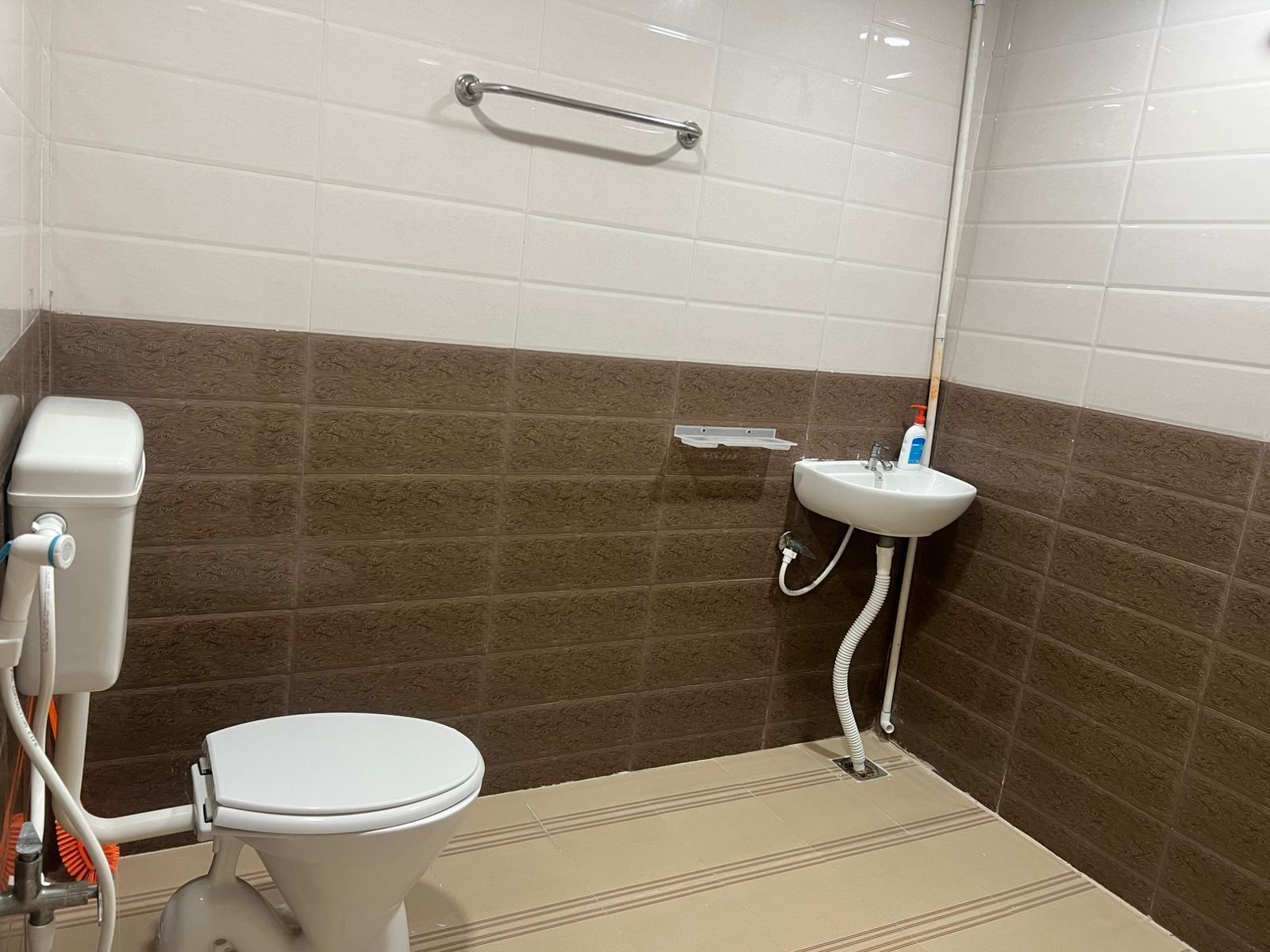 Luxury-Suite | Badezimmer | Handtücher, Seife, Shampoo