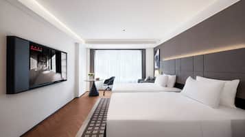 Habitación estándar con 2 camas individuales | Escritorio, espacio para trabajar con laptop y cortinas blackout