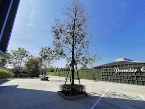 Property grounds - Premire Luxe Hotel Chonburi (Chonburi)