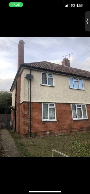 Shared Dormitory, 1 Bedroom | Exterior - Room-ipswich Double Room ! (Ipswich)