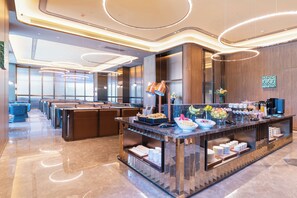 Dining - Crystal Hotel Qingdao Hi-Tech Convention (Qing Dao Shi)