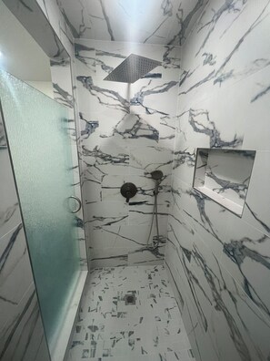 Bathroom - Luxurious Santa Monica retreat (Santa Monica)
